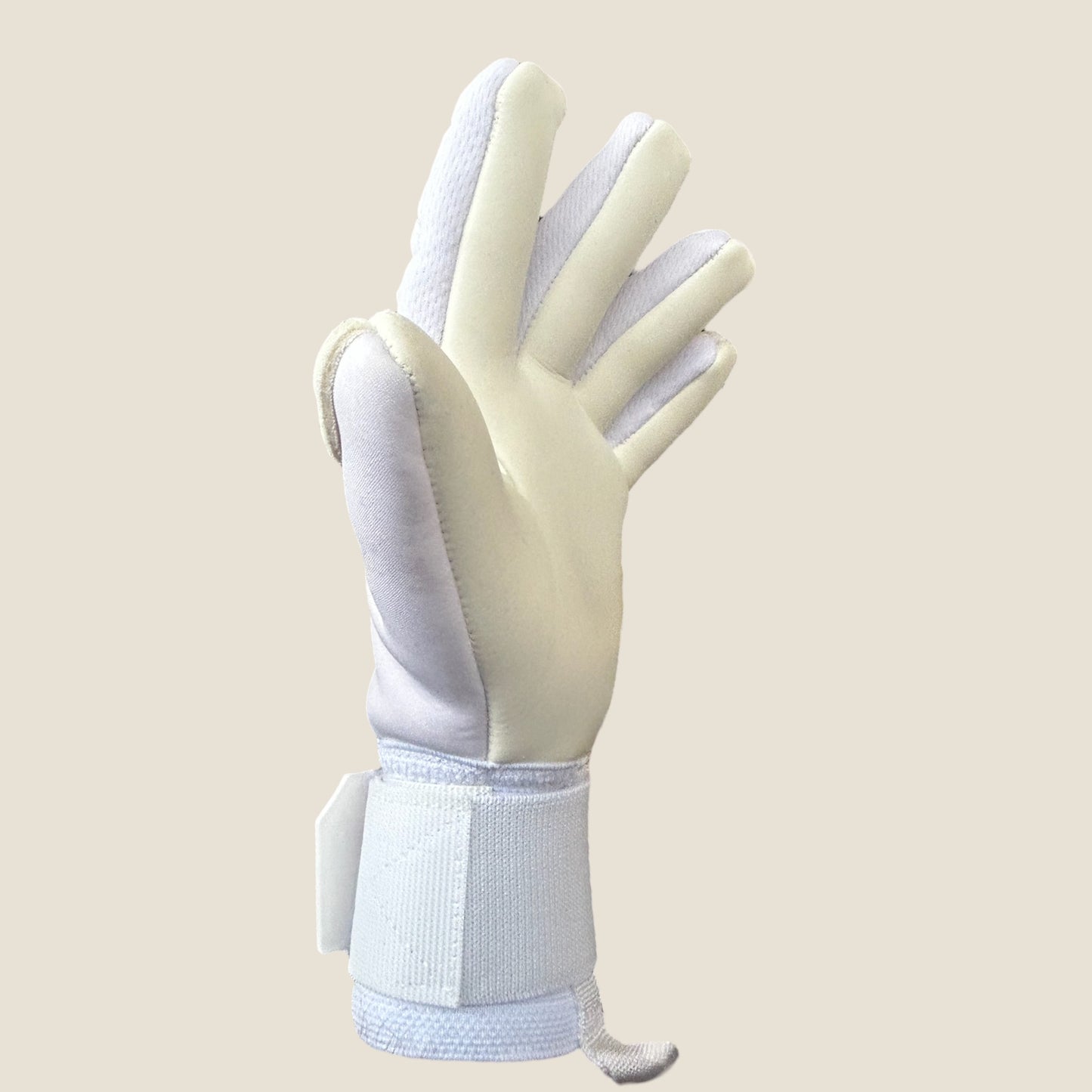 *YOUTH* Pro-Level German Latex Goalkeeper Gloves With Excellent Grip And Seam Cut Design