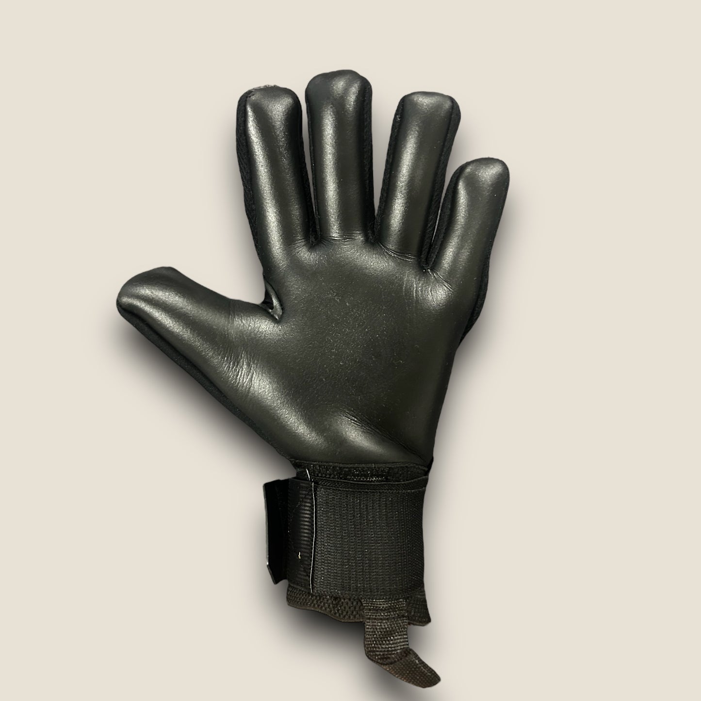 * YOUTH *Pro-Level Soccer Goalkeeping Gloves